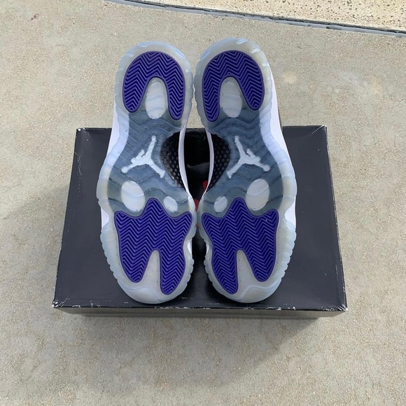 Jordan retro 11 Concords size 9.5 I ONLY SHIP - Picture 3 of 3